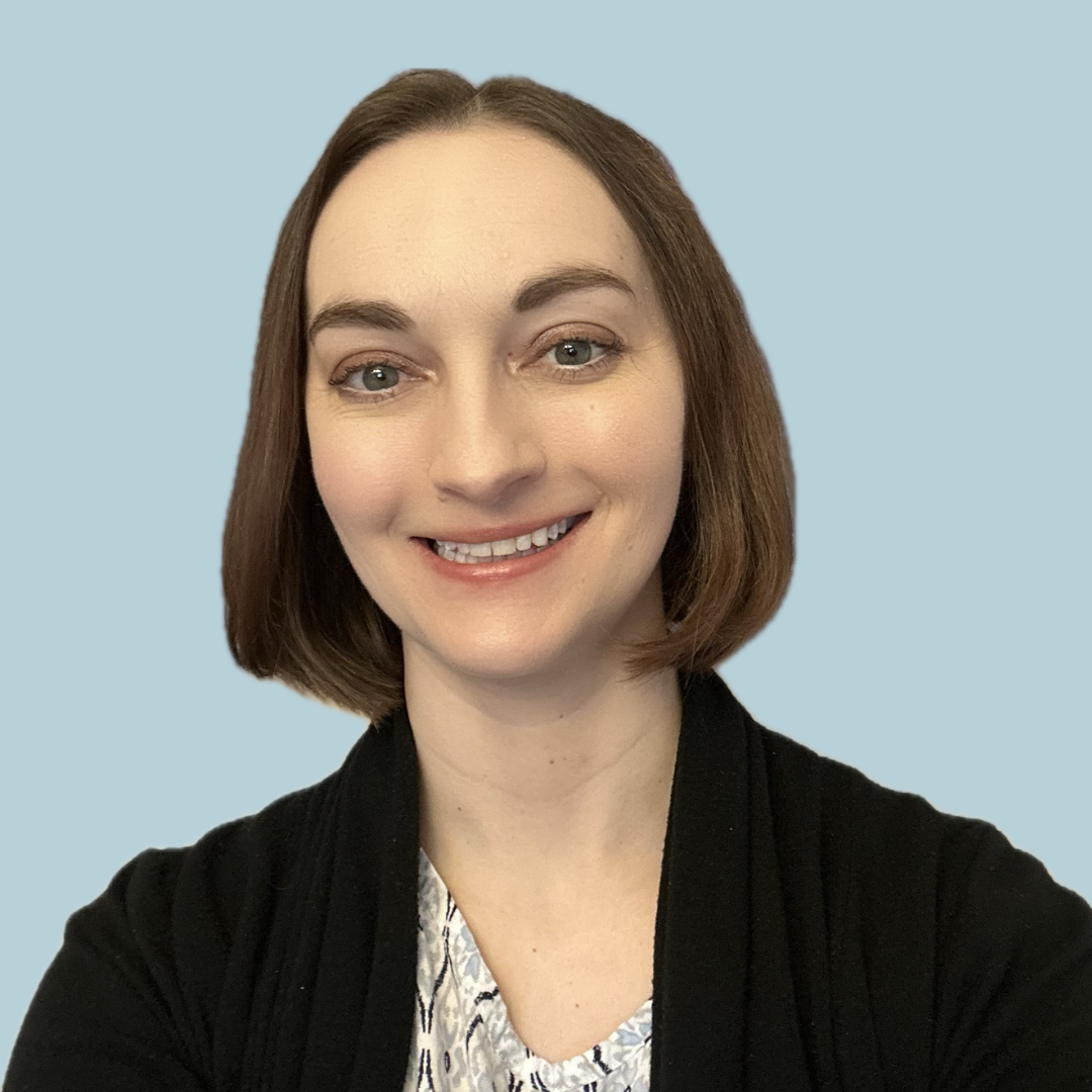 Jennifer Roop headshot